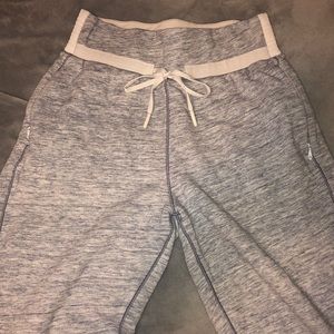 Lululemon Grey Joggers! Excellent Condition!